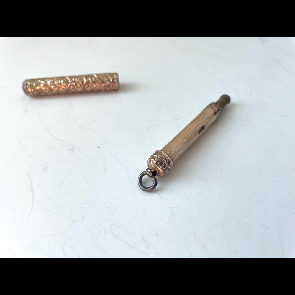 Rare Antique Victorian Gold Plated Repoussé Mechanical Pencil - Picture 11 of 14